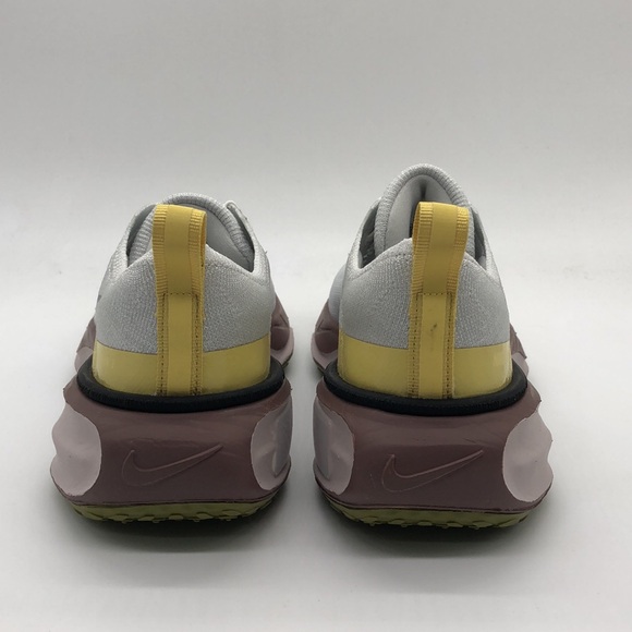 Womens Nike ZoomXInvincible Run FK 3 FN7997-005 Wide Tried on Without Box sz 6.5 - Picture 5 of 10